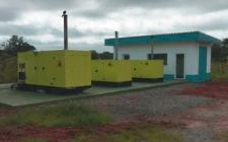 Engie已與加拿大CDC，加蓬金融機(jī)構(gòu)CaissedesDép?tsetConsignations簽署協(xié)議，在中非加蓬部署八座混合太陽(yáng)能發(fā)電廠，總裝機(jī)容量為2.2兆瓦