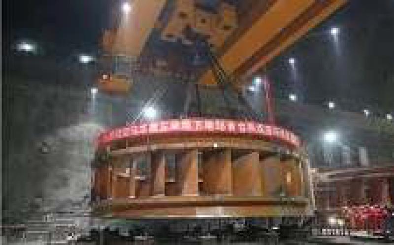 烏東德左岸地下電站首臺機(jī)組澆筑封頂
